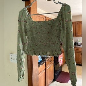 SO green with flowers ribbed puff sleeve crop blouse